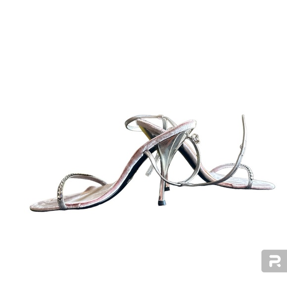 Dolce & Gabbana One of a kind Vintage Pumps custom made for ……..37 - Picture 6 of 15